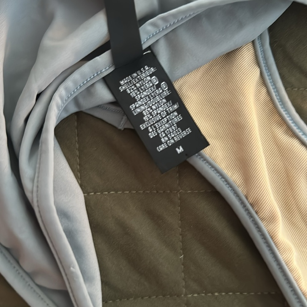 NWOT Banana Republic Swimwear in Grey with Beige/Nude Lining - 2 Piece Bikini - Picture 5 of 10